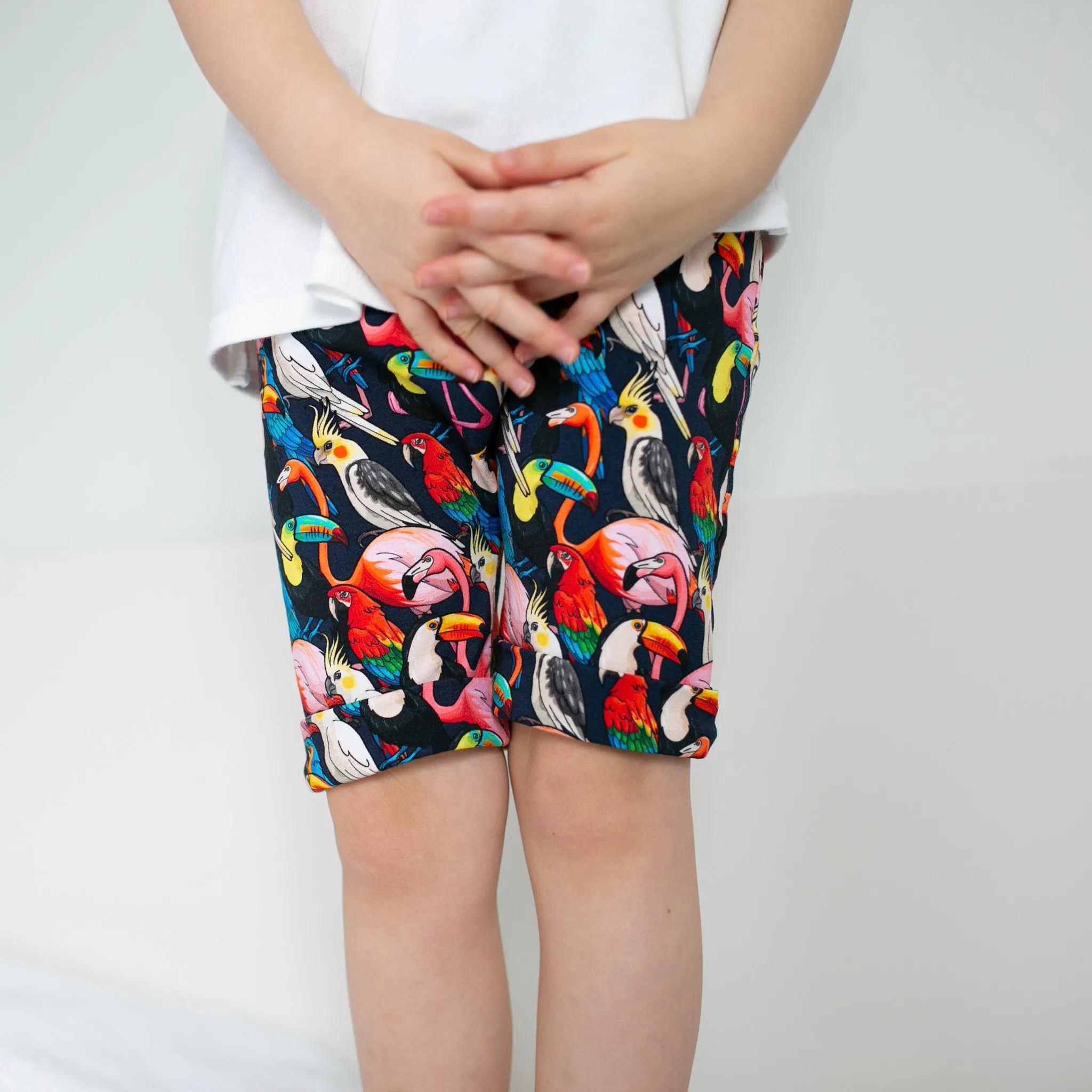 Tropical birds print Shorts